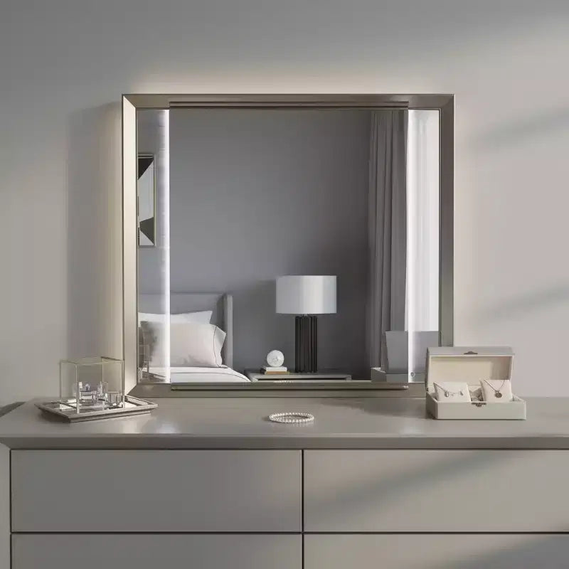 Miroir de commode encadré, lumineux, en bois blanc et argenté, 38 po